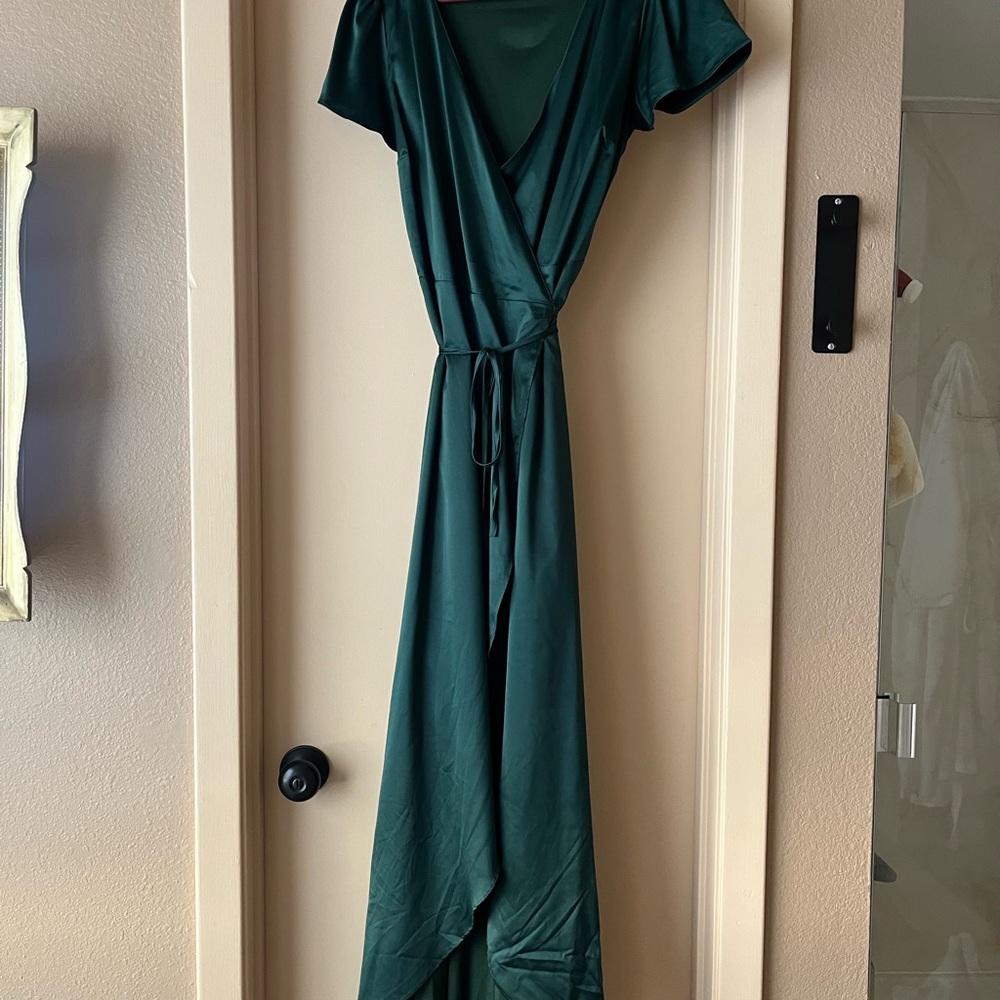 Elegant Green Wrap Dress